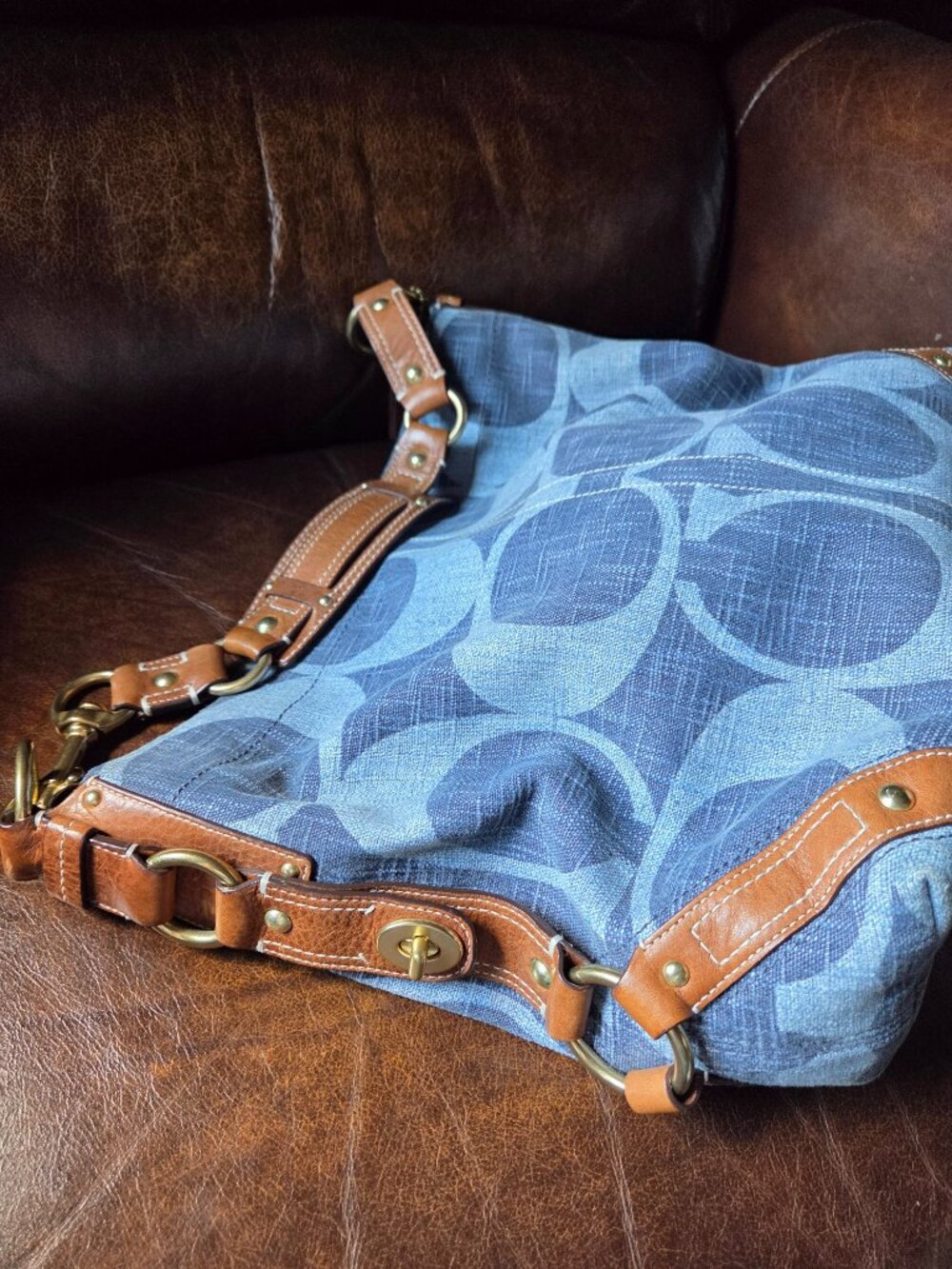 RARE Coach 10795 vintage y2k denim Carley Carly tonal blue hobo bag - Picture 9 of 15